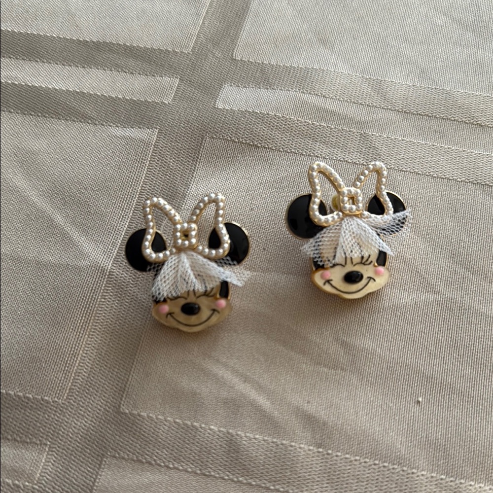 BaubleBar Disney Stud Earrings Bride/Wedding Edition